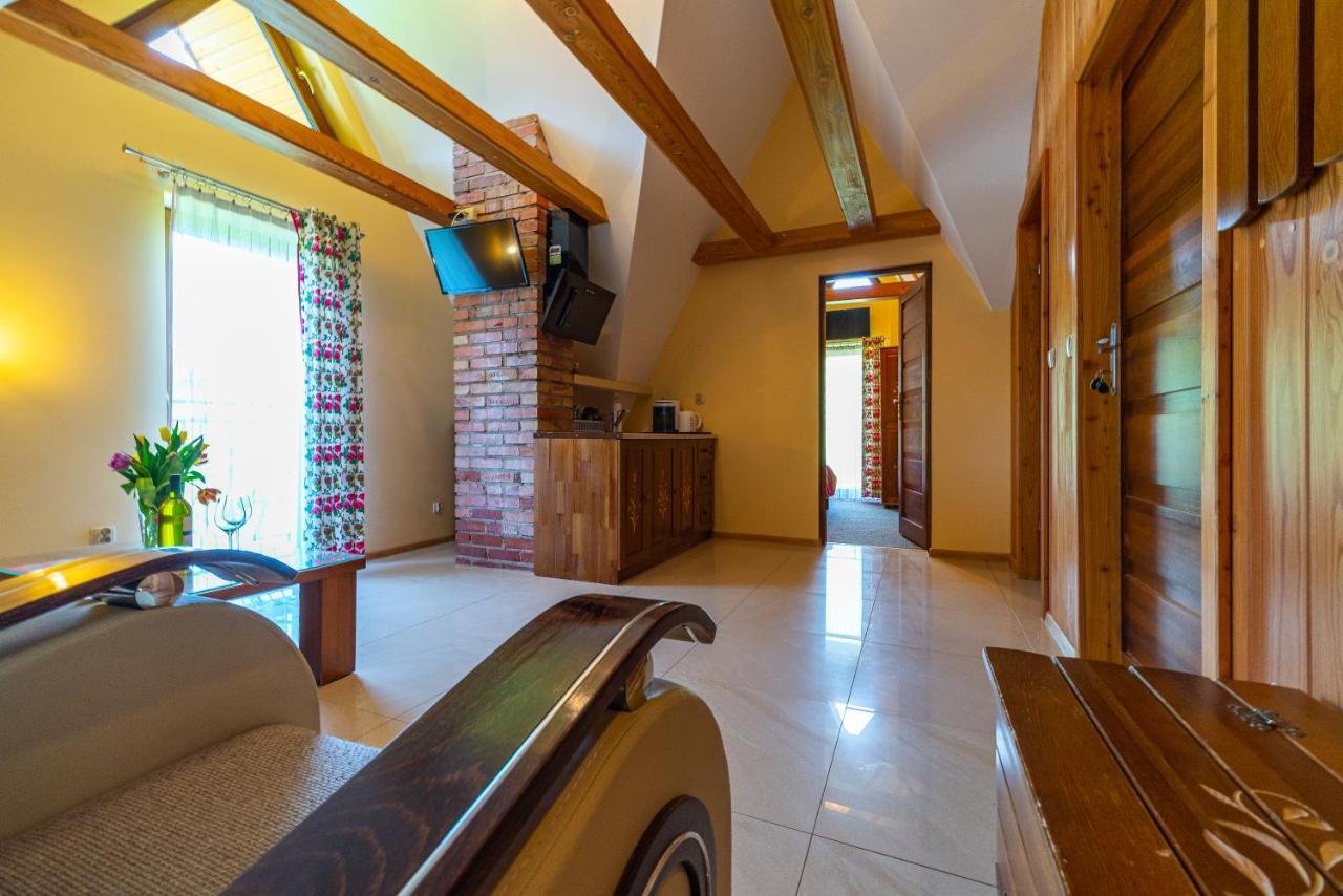 Apartamenty I Pokoje W Willi Na Ubocy Suche Exterior foto