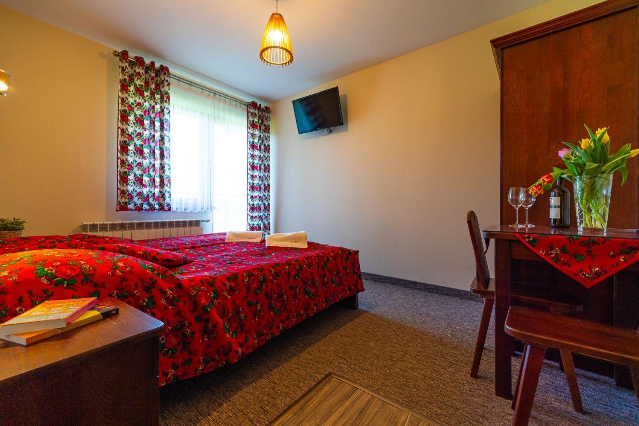 Apartamenty I Pokoje W Willi Na Ubocy Suche Exterior foto