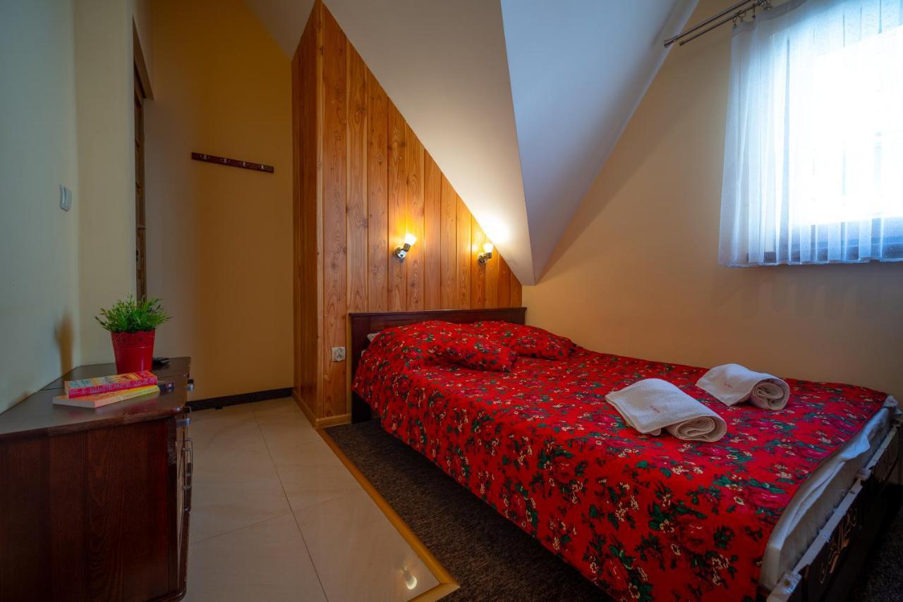 Apartamenty I Pokoje W Willi Na Ubocy Suche Exterior foto