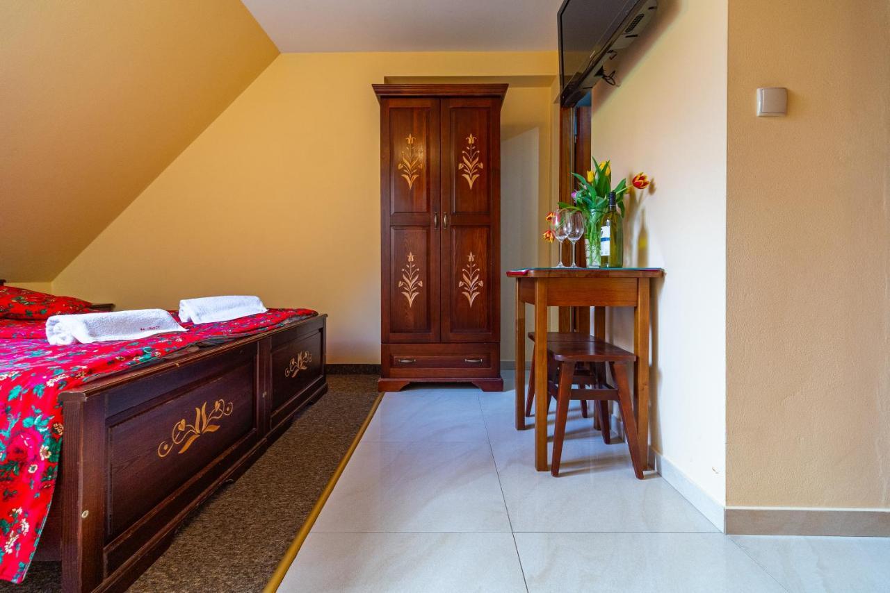 Apartamenty I Pokoje W Willi Na Ubocy Suche Exterior foto