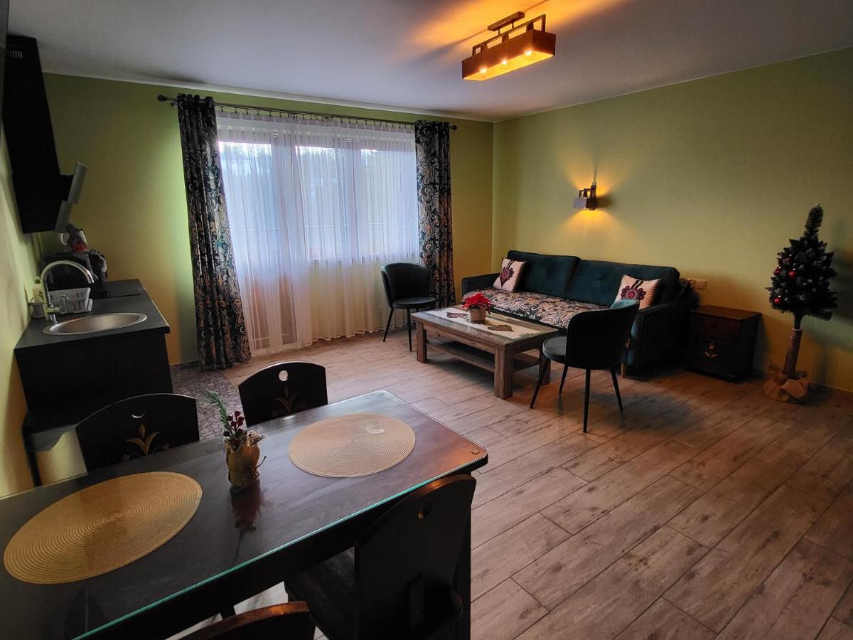 Apartamenty I Pokoje W Willi Na Ubocy Suche Exterior foto