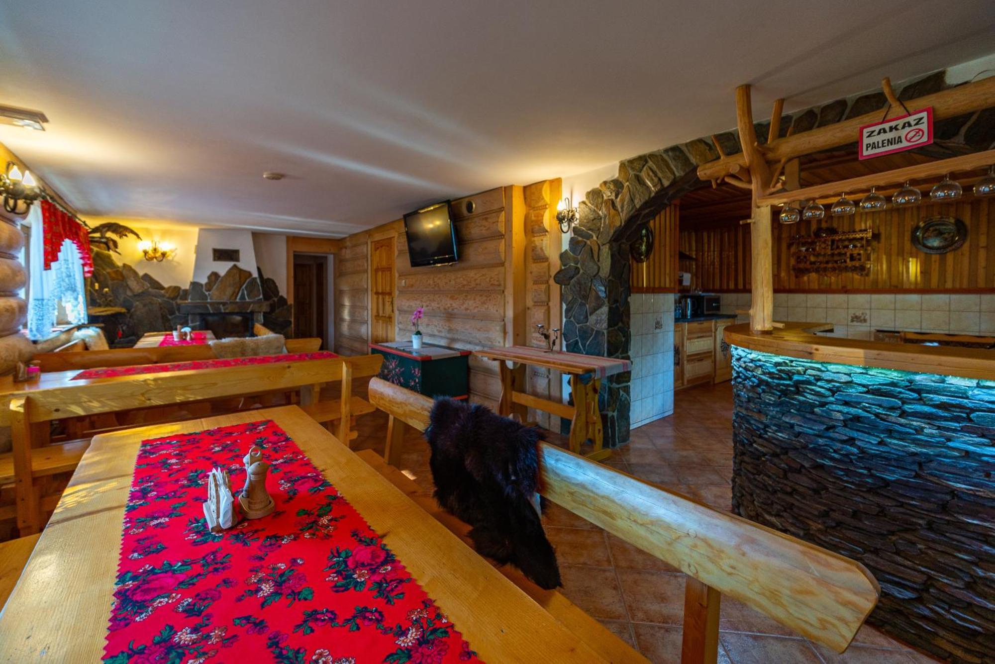 Apartamenty I Pokoje W Willi Na Ubocy Suche Exterior foto